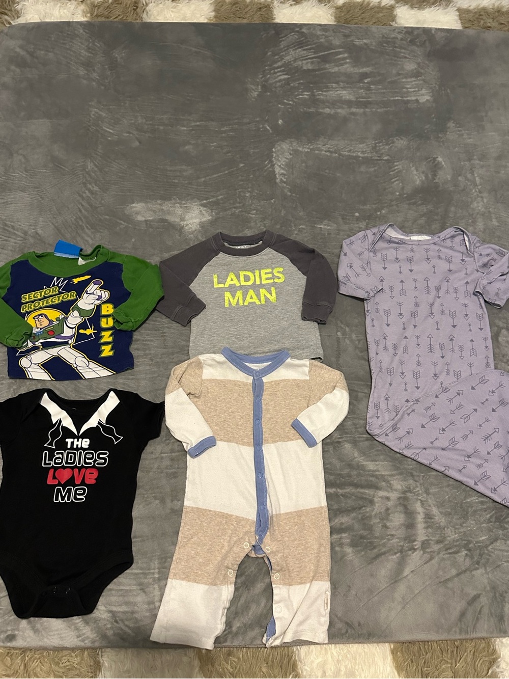 5/$25 Misc Baby bundle